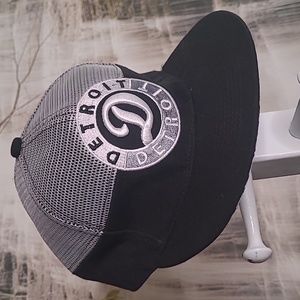 City Hunter USA Mens black white gray Detroit hat baseball cap